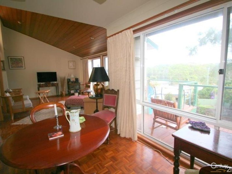 2 Newark Street, Buttaba NSW 2283