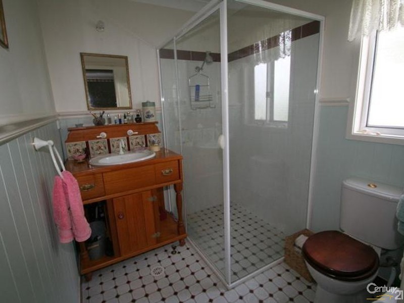 2 Newark Street, Buttaba NSW 2283