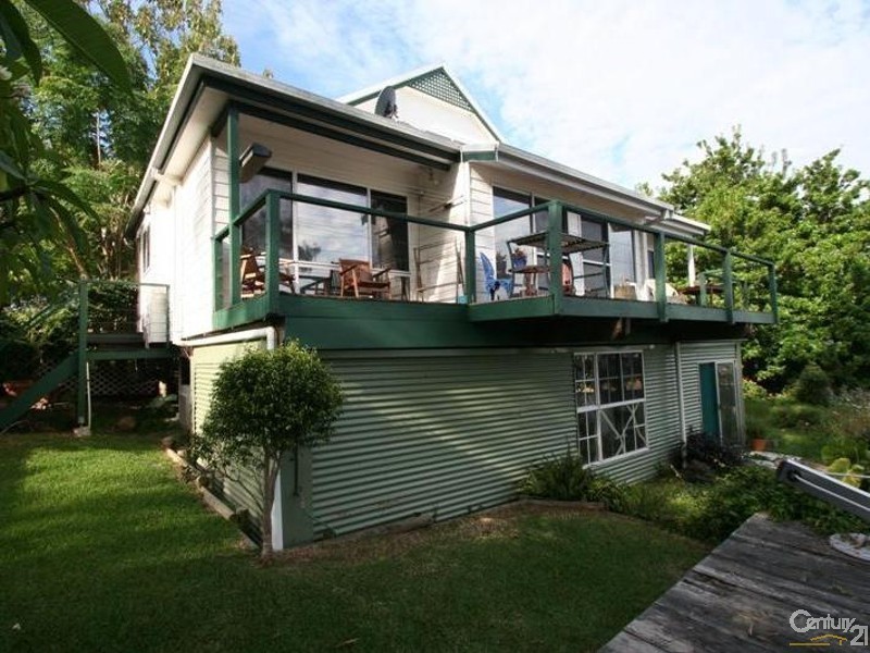 2 Newark Street, Buttaba NSW 2283