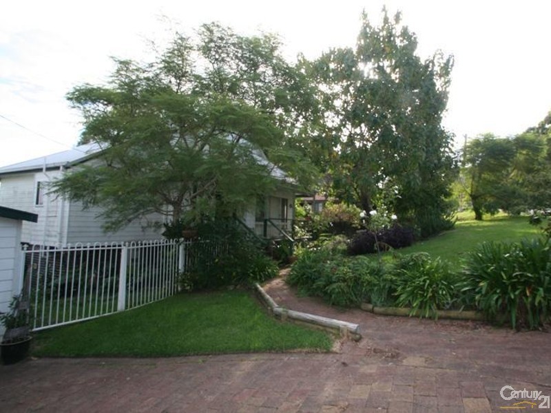 2 Newark Street, Buttaba NSW 2283