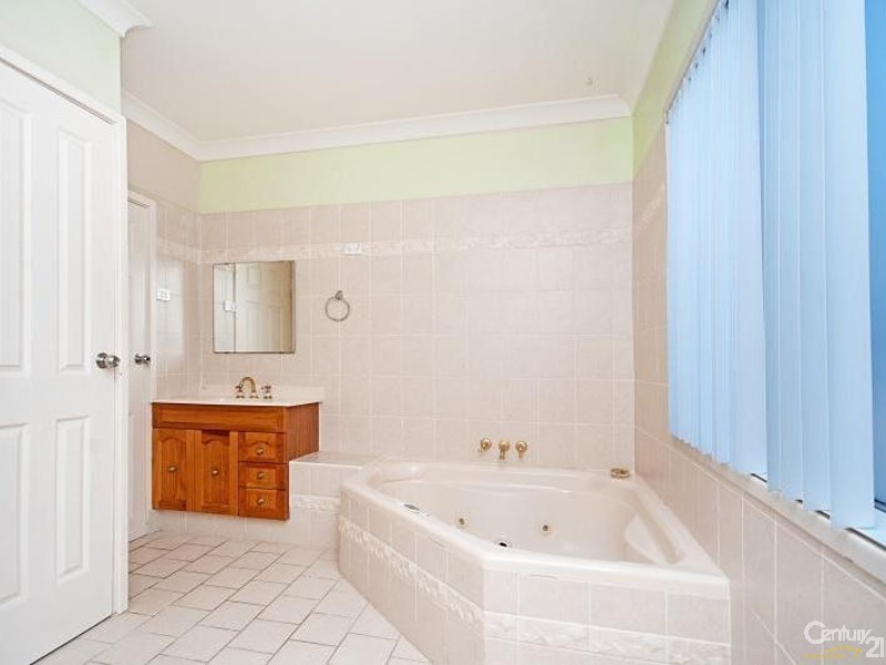 33 Victoria Street, Windermere Park NSW 2264