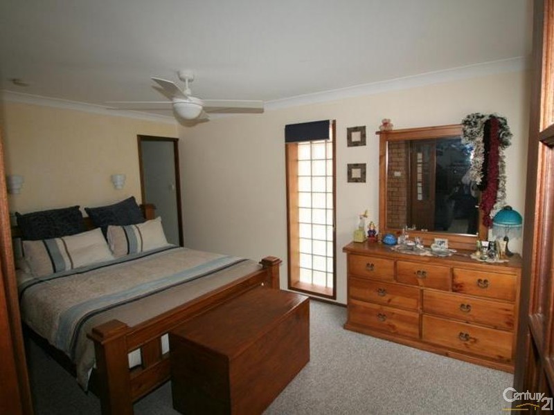 17 Southampton Avenue, Buttaba NSW 2283