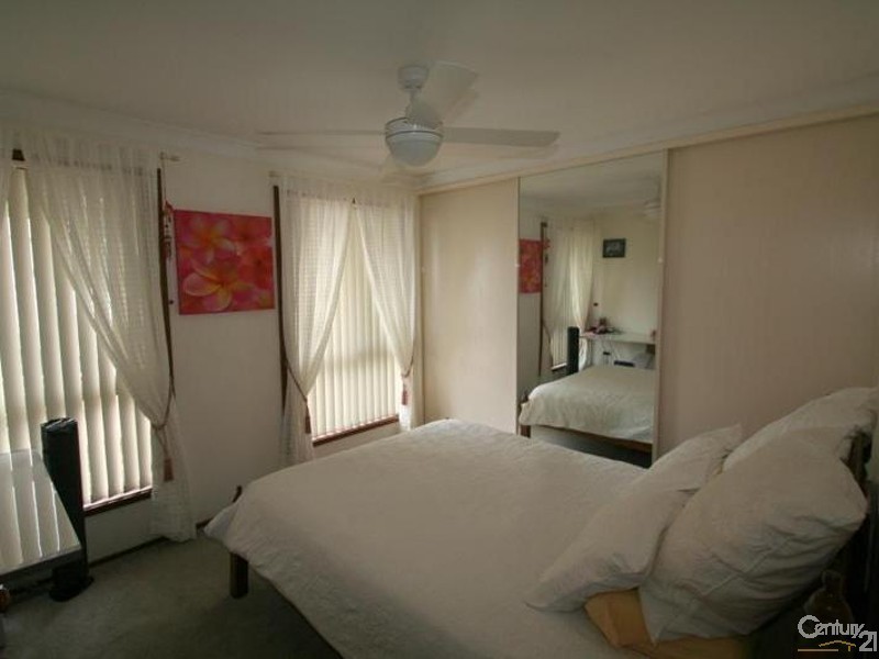 17 Southampton Avenue, Buttaba NSW 2283