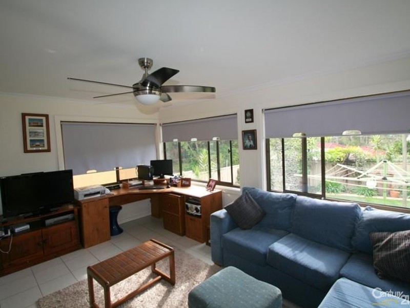 17 Southampton Avenue, Buttaba NSW 2283