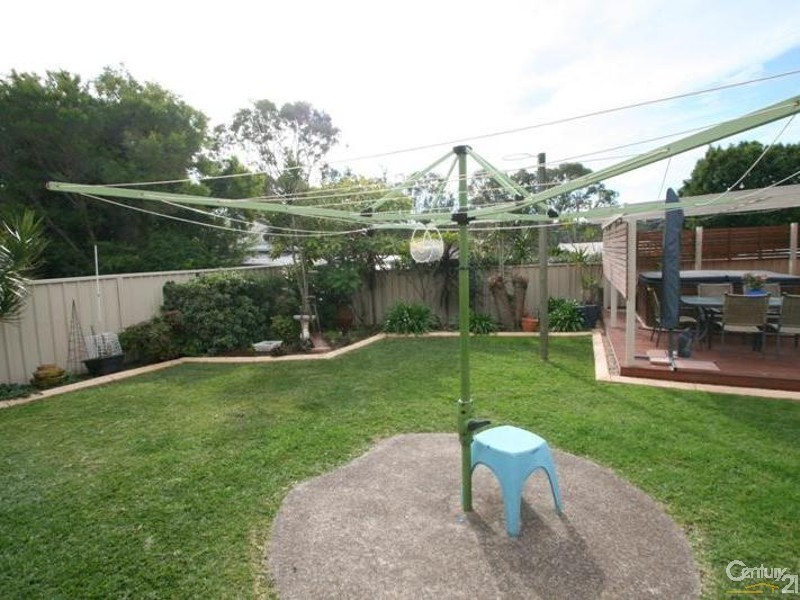 17 Southampton Avenue, Buttaba NSW 2283