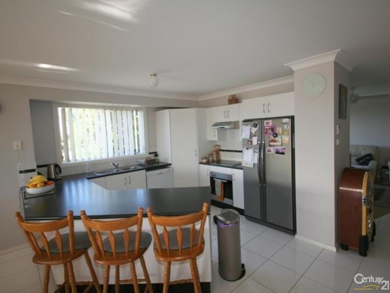 13 Harborne Avenue, Rathmines NSW 2283