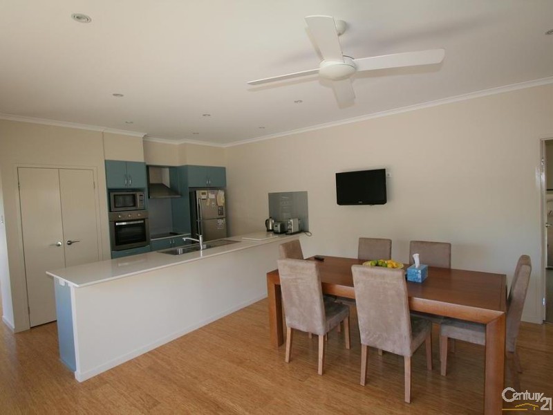 8 Cheapside Street, Rathmines NSW 2283