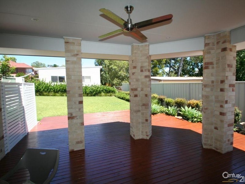 8 Cheapside Street, Rathmines NSW 2283