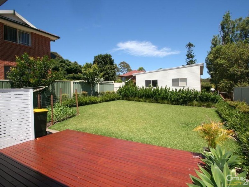 8 Cheapside Street, Rathmines NSW 2283