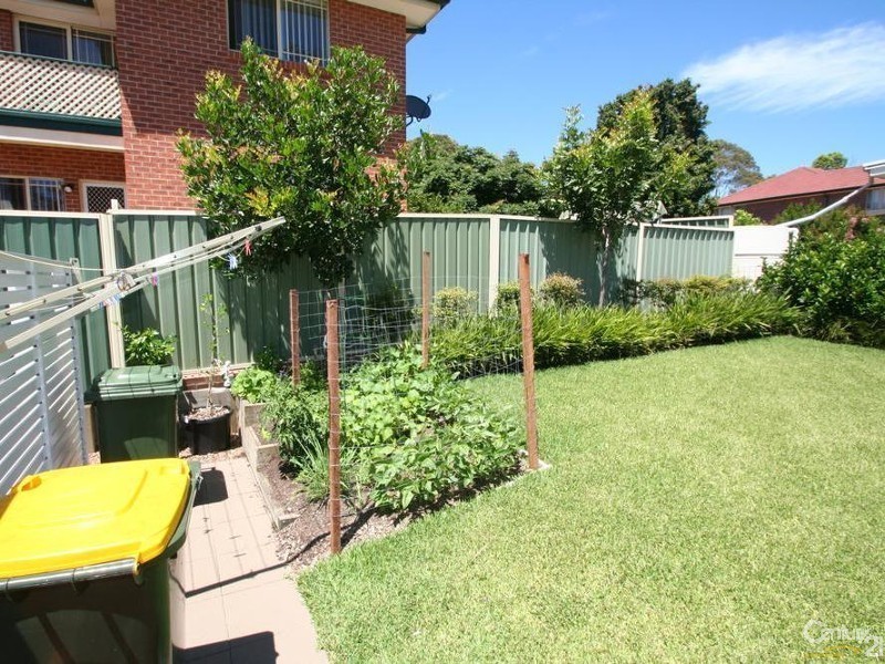 8 Cheapside Street, Rathmines NSW 2283