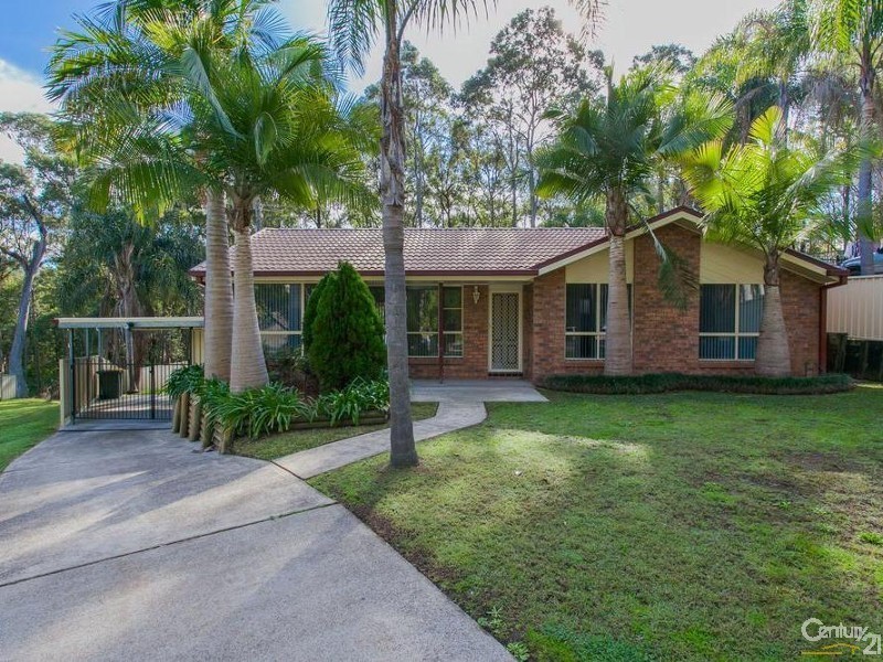 8 Columbia Close, Woodrising NSW 2284