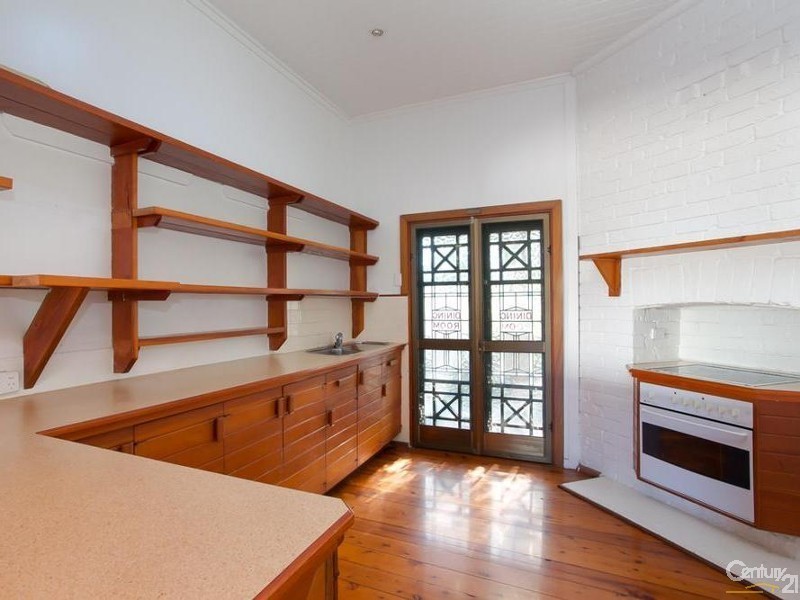 31 Anzac Parade, Toronto NSW 2283