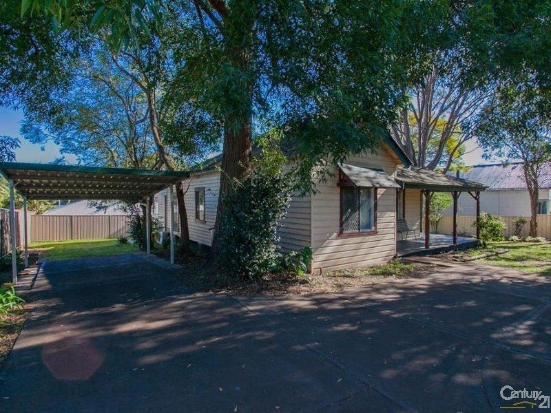 31 Anzac Parade, Toronto NSW 2283