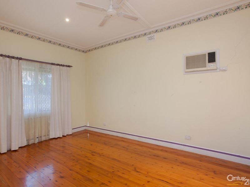 31 Anzac Parade, Toronto NSW 2283