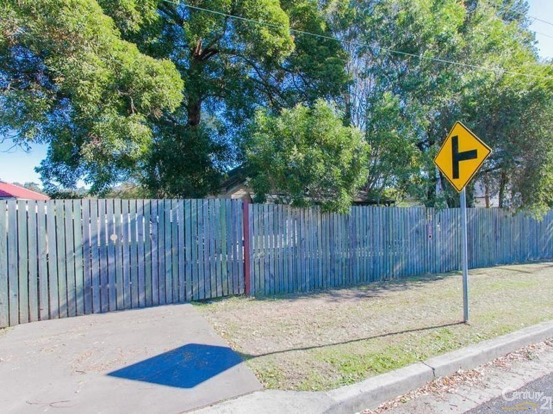 31 Anzac Parade, Toronto NSW 2283