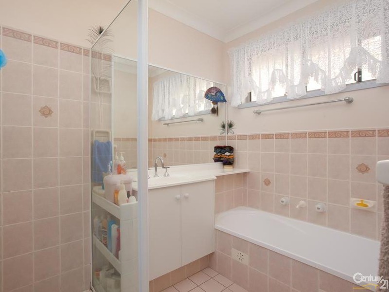 19 Nelmes Close, Toronto NSW 2283