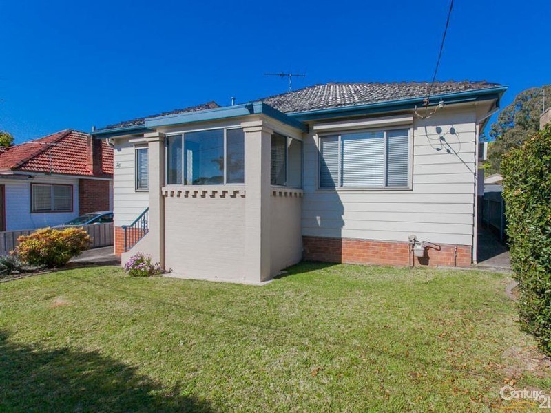 76 Anzac Parade, Toronto NSW 2283