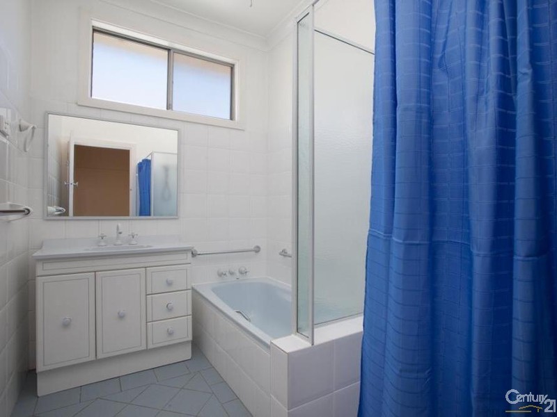 76 Anzac Parade, Toronto NSW 2283