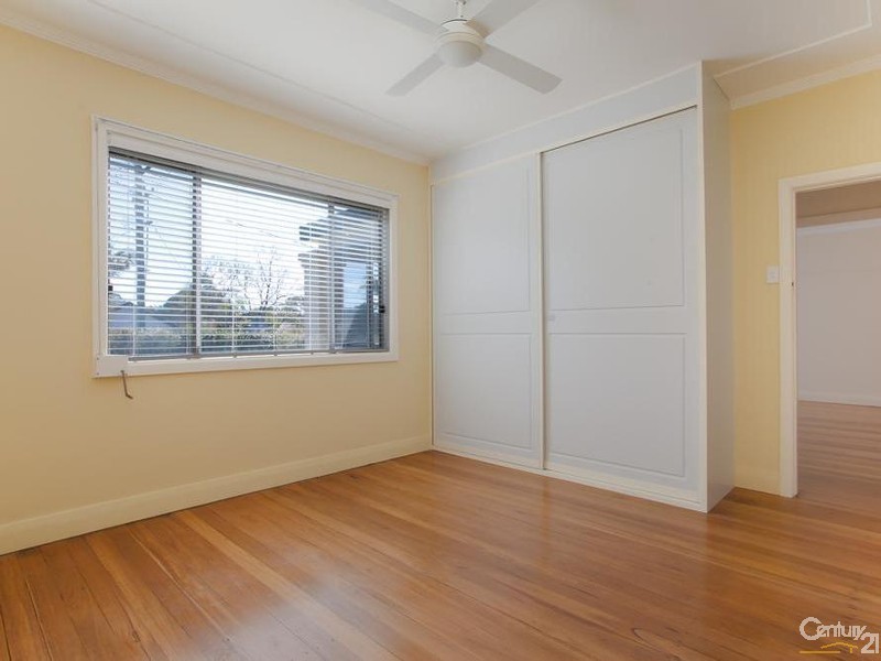 76 Anzac Parade, Toronto NSW 2283