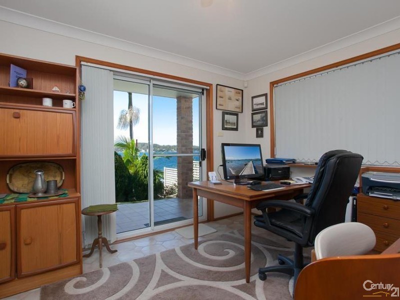 Fishing Point NSW 2283