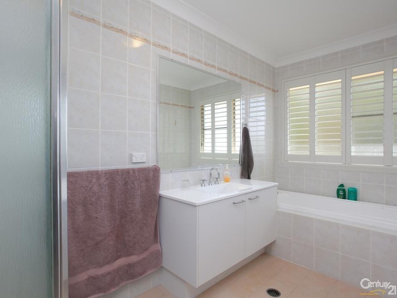 128 Clydebank Road, Buttaba NSW 2283