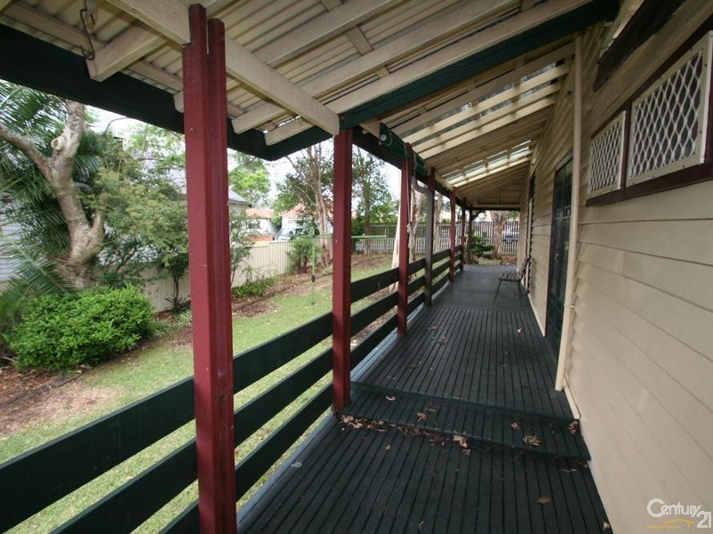 31 Anzac Parade, Toronto NSW 2283