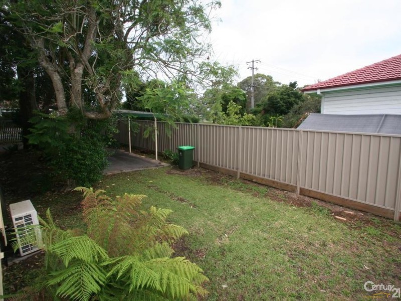 31 Anzac Parade, Toronto NSW 2283