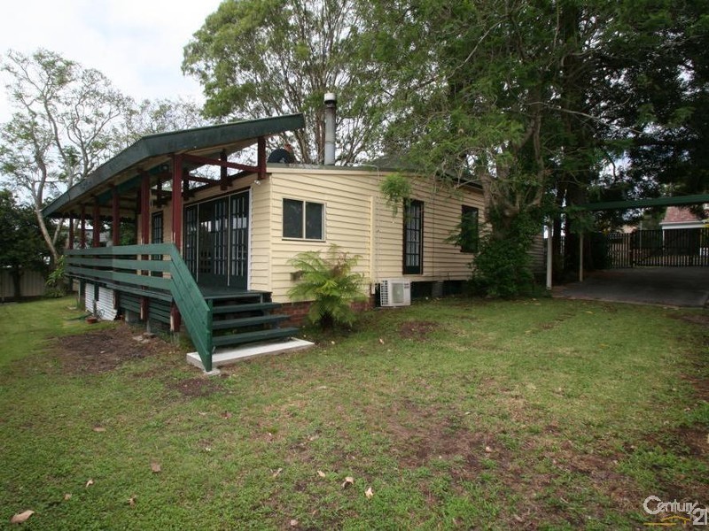 31 Anzac Parade, Toronto NSW 2283