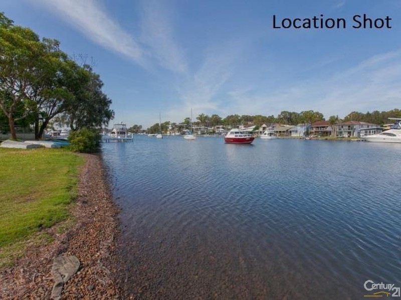 45 Hampstead Way, Rathmines NSW 2283