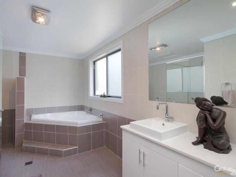 45 Hampstead Way, Rathmines NSW 2283