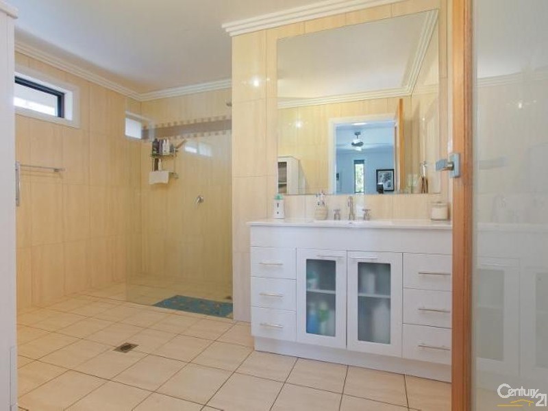 45 Hampstead Way, Rathmines NSW 2283