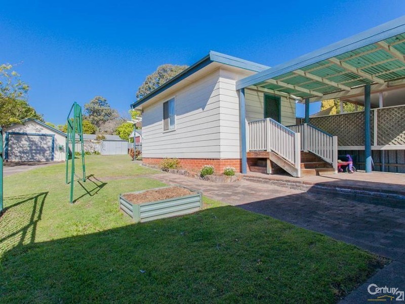 76 Anzac Parade, Toronto NSW 2283
