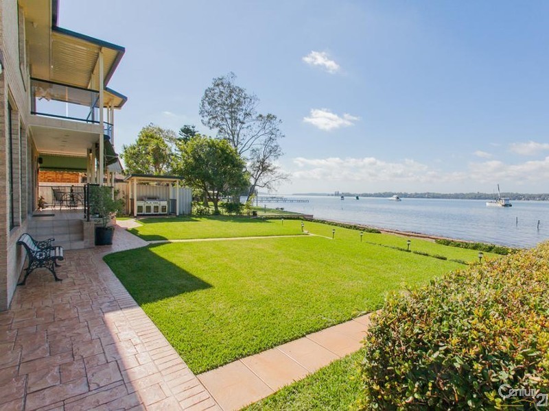 56 Stingaree Point Drive, Dora Creek NSW 2264