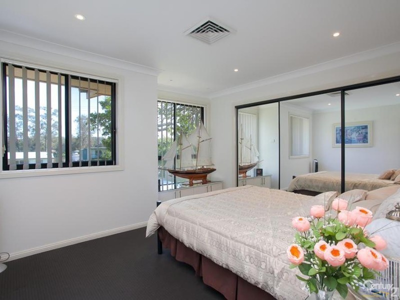 56 Stingaree Point Drive, Dora Creek NSW 2264