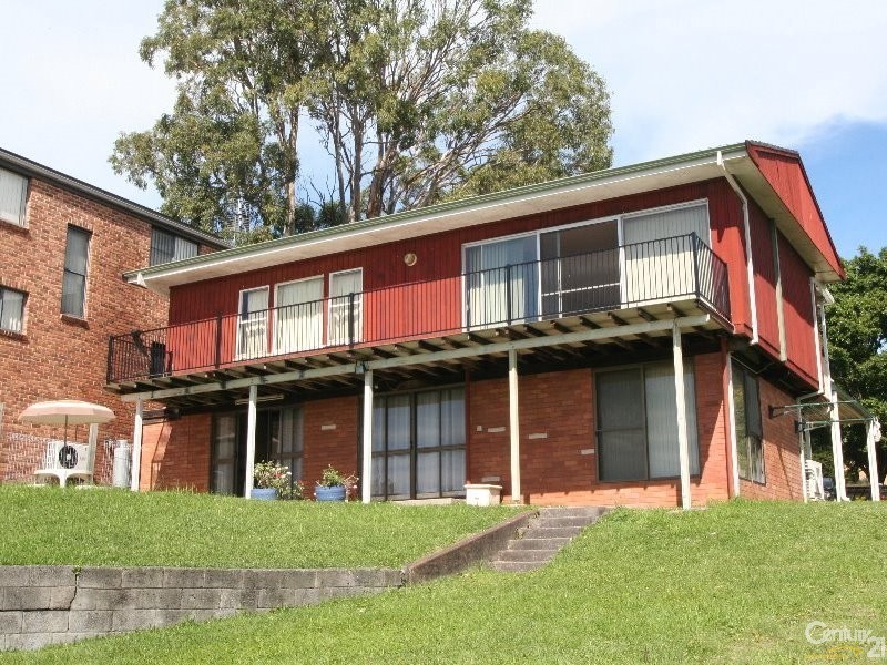 105 Fishing Point Road, Fishing Point NSW 2283