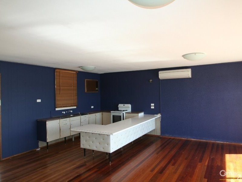 105 Fishing Point Road, Fishing Point NSW 2283