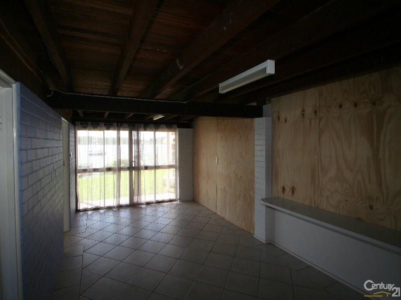 105 Fishing Point Road, Fishing Point NSW 2283