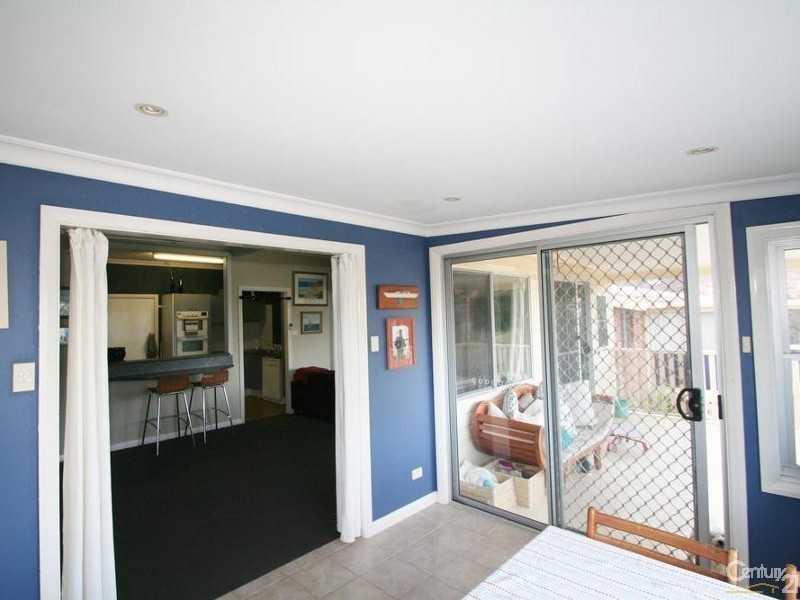 105 Skye Point Road, Coal Point NSW 2283