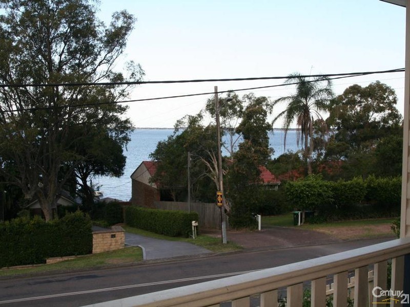 105 Skye Point Road, Coal Point NSW 2283