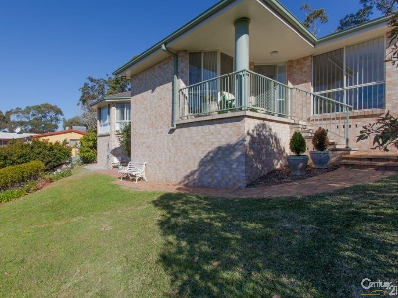 2 Lincoln Close, Rathmines NSW 2283