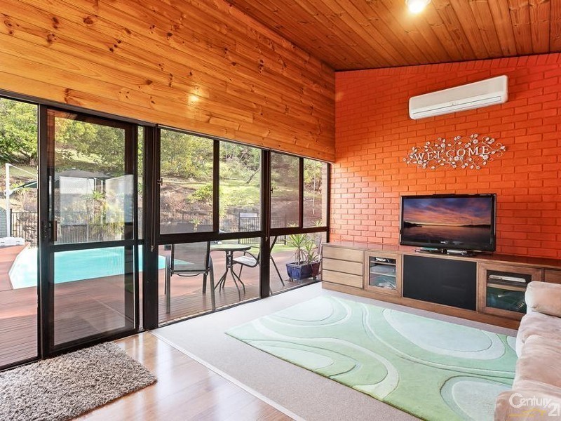 136 Fishing Point Road, Fishing Point NSW 2283