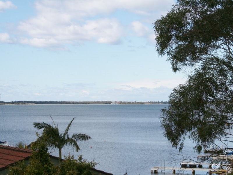 89  Fishing Point Road, Fishing Point NSW 2283