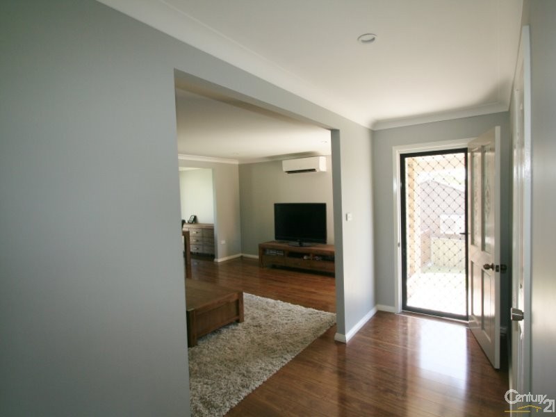 16 Alkrington Avenue, Fishing Point NSW 2283