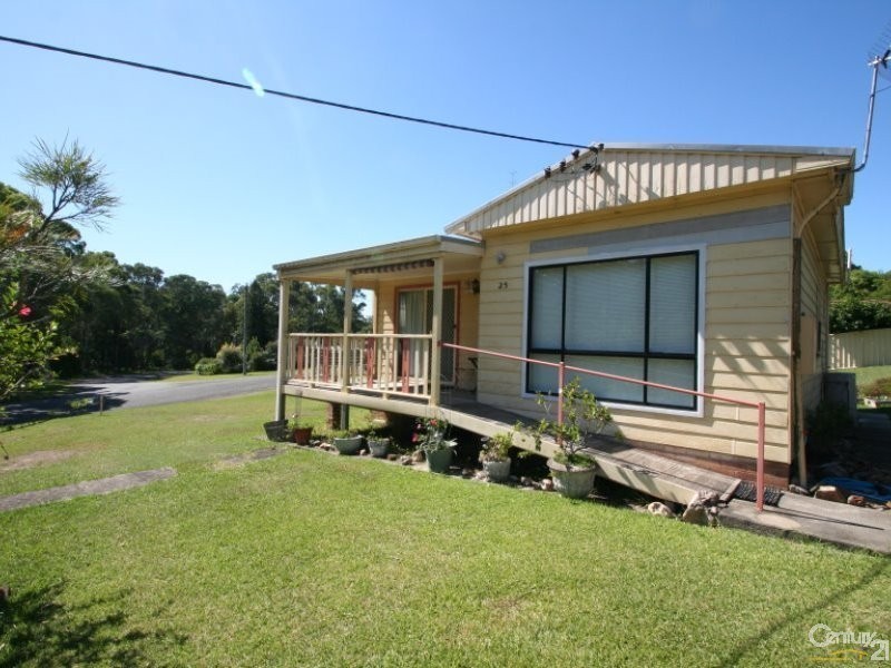 25 Earswick cresent, Buttaba NSW 2283