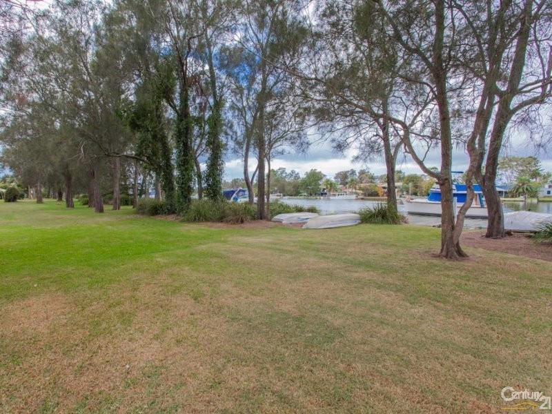 230 Dora Street, Dora Creek NSW 2264