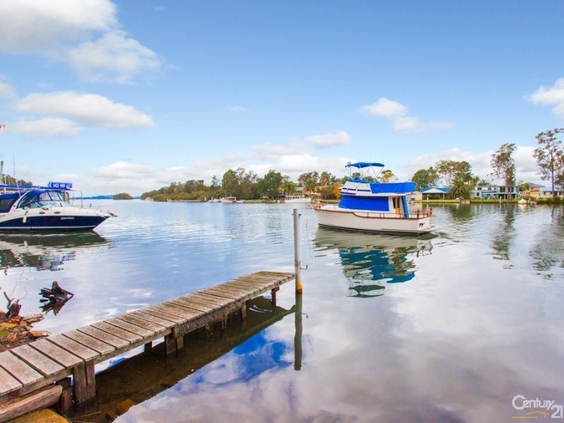 230 Dora Street, Dora Creek NSW 2264