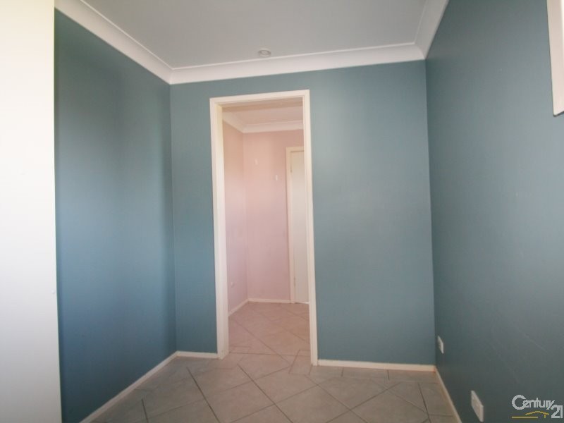 16 Hillcrest Avenue, Rathmines NSW 2283