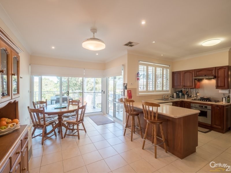 15 Bolton Close, Bolton Point NSW 2283