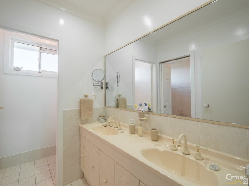 15 Bolton Close, Bolton Point NSW 2283