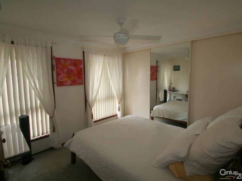 17 Southampton Avenue, Buttaba NSW 2283